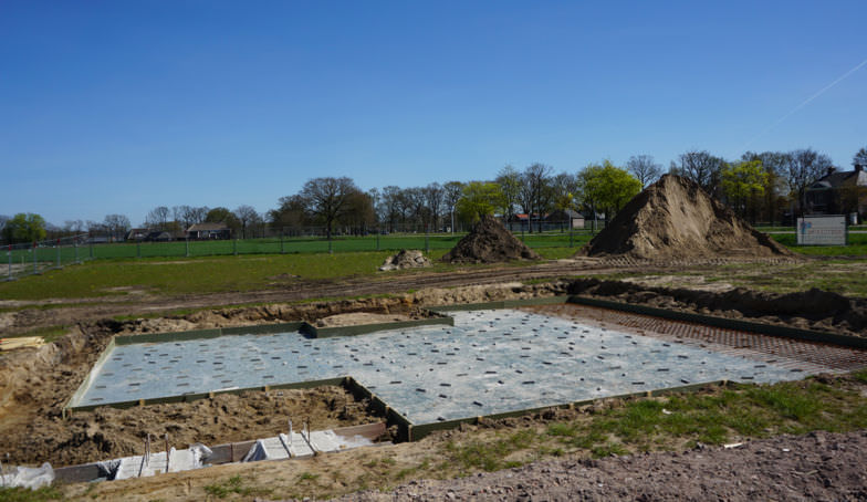 De bouw is gestart bij het Kraakpand te Goor!