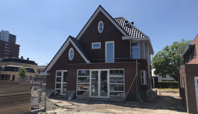 De woning van de familie Witjes staat er mooi bij op De Melkhal!