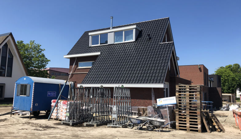 De woning van de familie Witjes staat er mooi bij op De Melkhal!