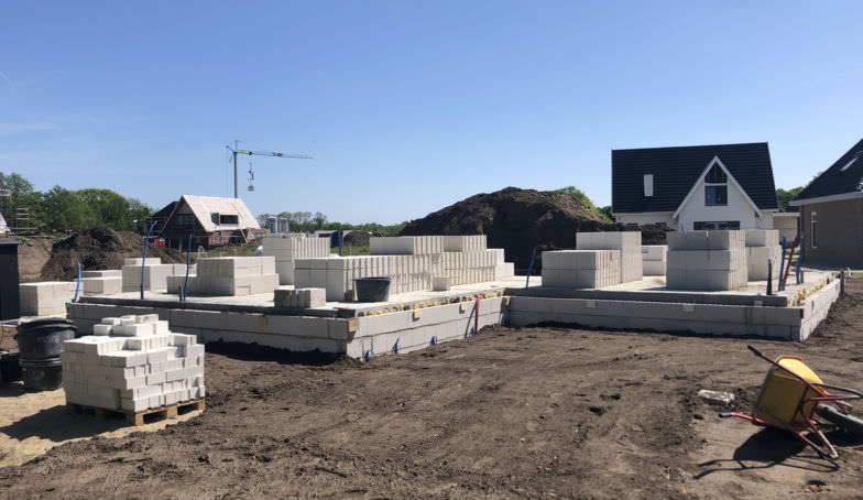 De eerste foto's van de bouw op kavel 151 op Het Brunink Enschede!