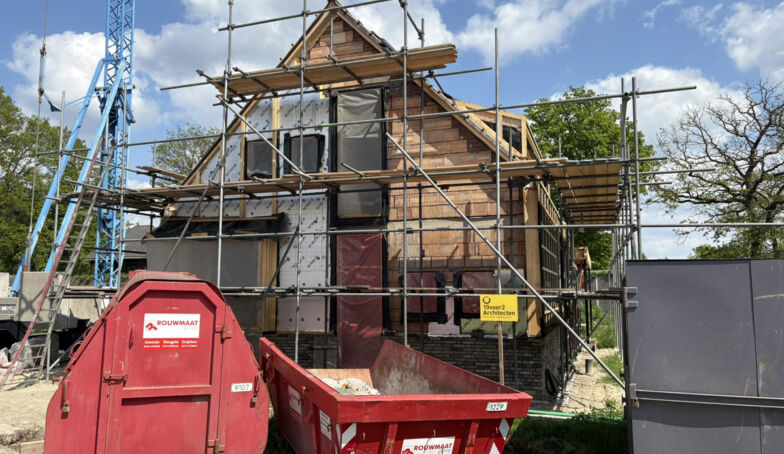Nieuwe foto's van de bouw op Het Leuriks kavel 33!