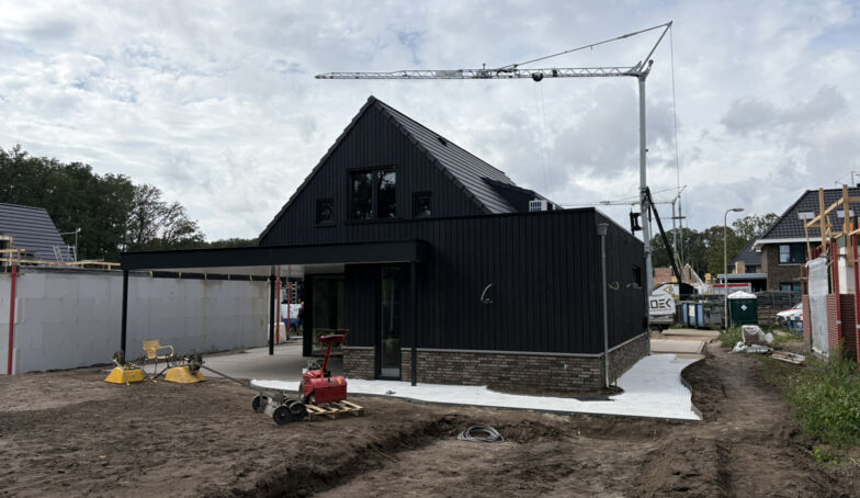 De woning van Erik en Leonie op Het Leuriks Enschede is bijna gereed!