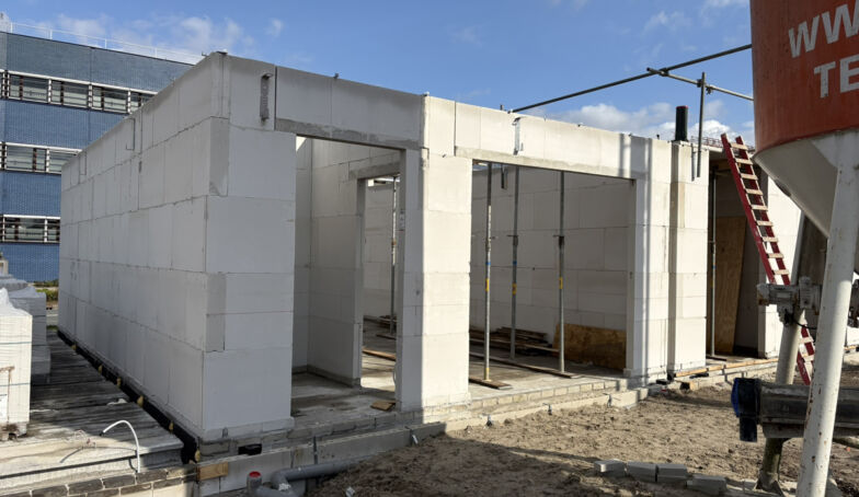 Nieuwe foto's van de bouwen EriMon, YvoR en Elstar op de Marskant Hengelo!