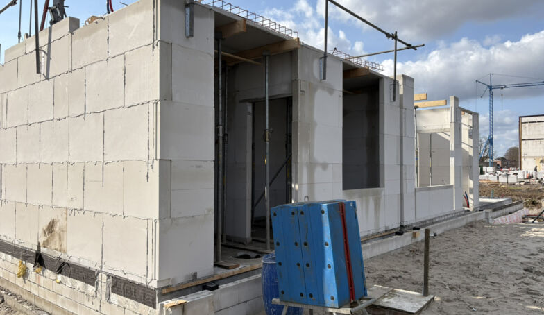 Nieuwe foto's van de bouwen EriMon, YvoR en Elstar op de Marskant Hengelo!