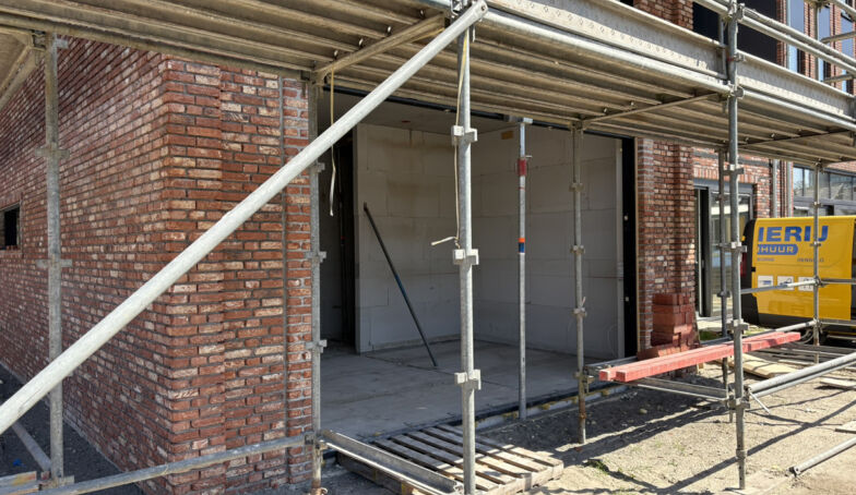 Weer wat nieuwe foto's van de bouwen EriMon, YvoR en Elstar op de Marskant Hengelo!