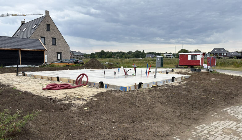 Eerste foto's van de bouw op Dalmeden Meander Noord Hengelo!